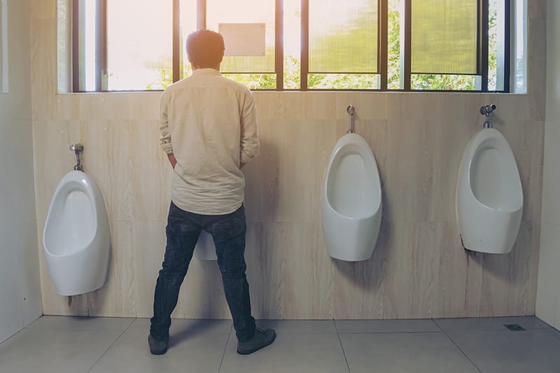 5 Pee Problems That Point to an Enlarged Prostate