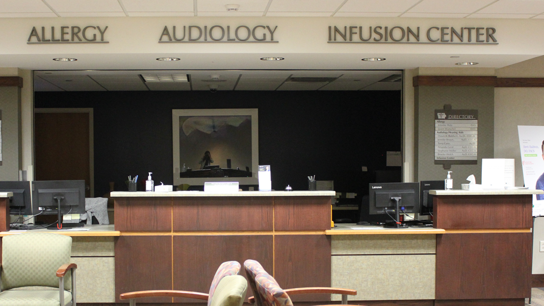 Infusion Center Front Desk