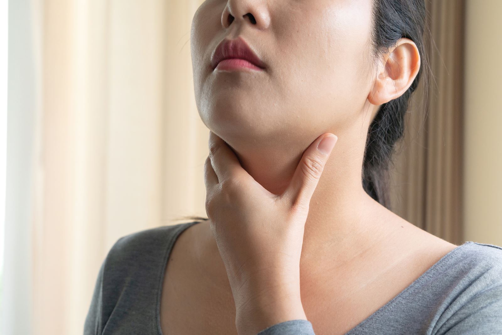 Thyroid Nodules: What it Means to Find a Lump